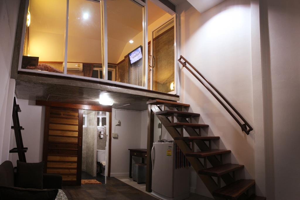 Zan Pla Nade Guesthouse チェンライ 部屋 写真