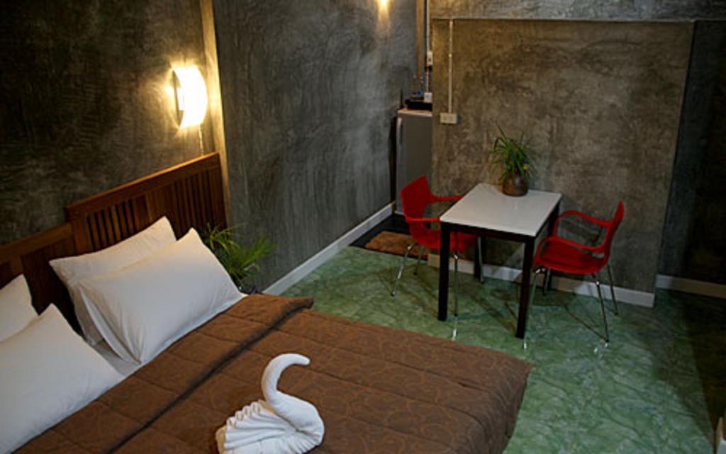 Zan Pla Nade Guesthouse チェンライ エクステリア 写真